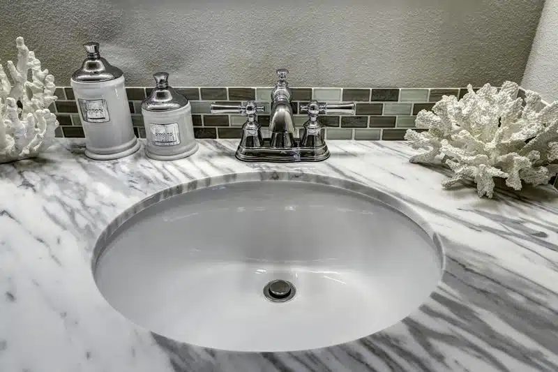 Beautiful Normandy Park granite vanity tops for your home in WA near 98024